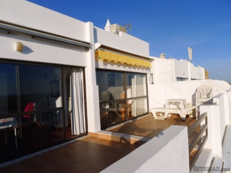 First Line Top Floor Apartment In.. - 2