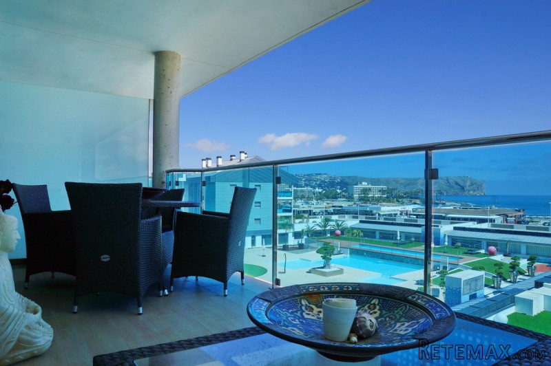 1st Line High Standing Penthouse With..