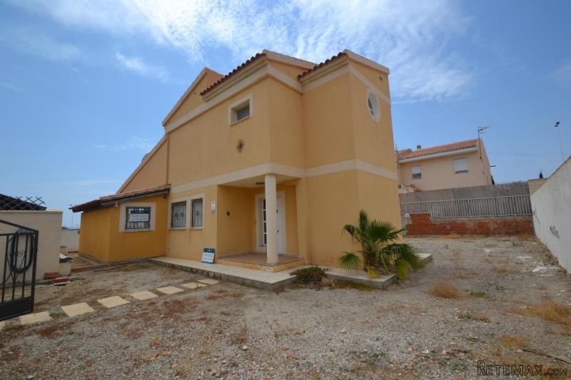 3 Bedrooms - Villa - Murcia - For Sale