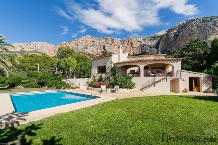 Hacienda style..