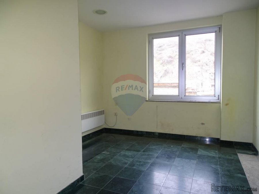 Rijeka-blizina centra,uredsko-skladišni prostor - 3