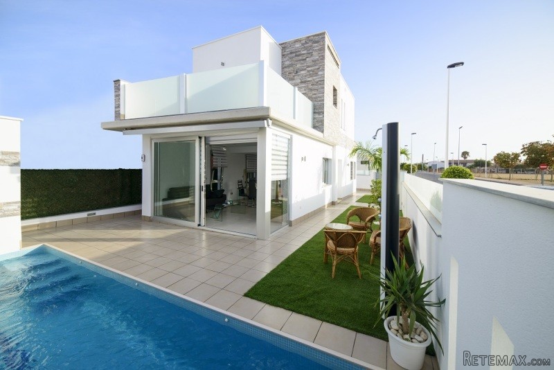 2 bedroom villas