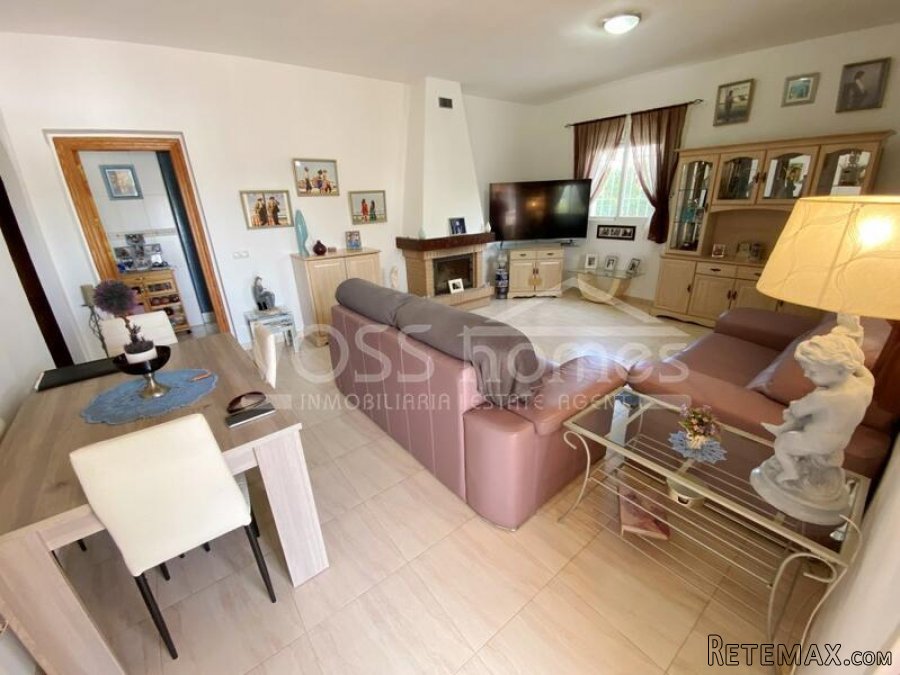 NEW & EXCLUSIVE LISTING TO VOSS HOMES - A lovingly.. - 7