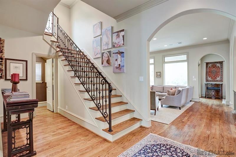 4 bedroom House For Sale: 2124 Quenby.. - 2
