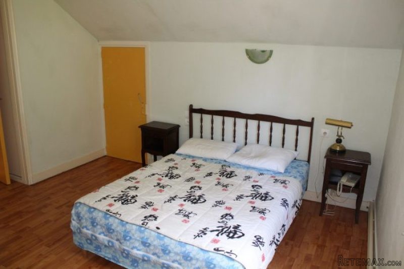 14 Bedrooms - House - For Sale - 2