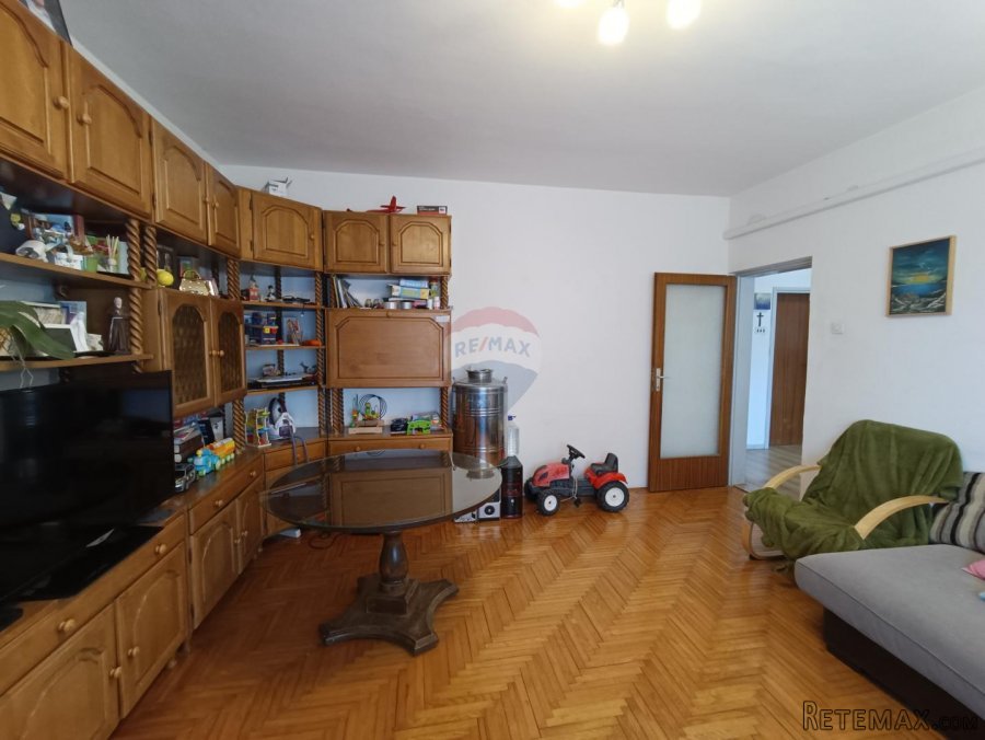 Istra, Pula - prostrana samostojeća kuća na Velom Vrhu - 9