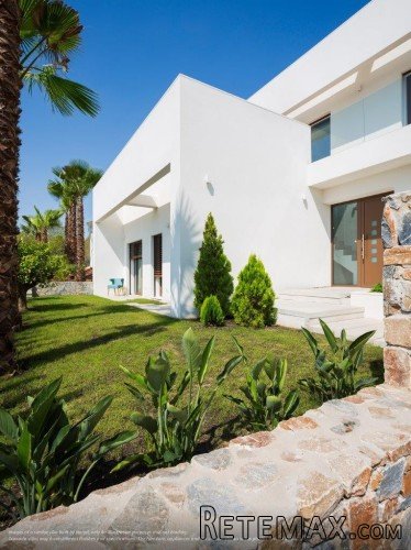 Beautiful villas on the Las Colinas golf resort. This..