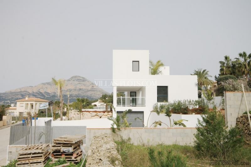 3 Bedroom Villa In Javea - 2