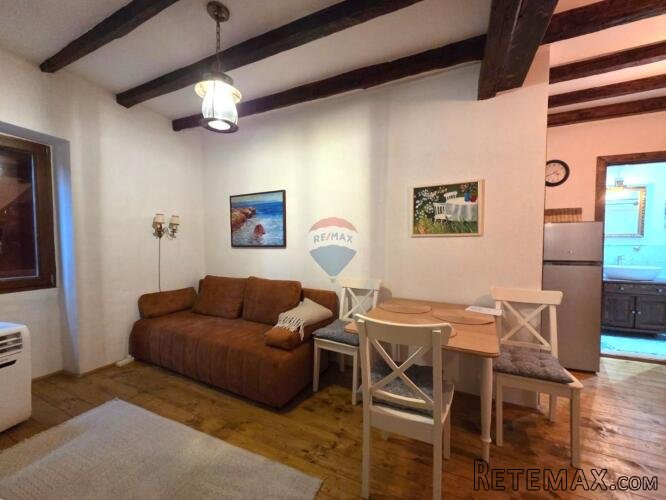 Rovinj, fantastičan stan u ulici Grisia, 35m2, 2. kat