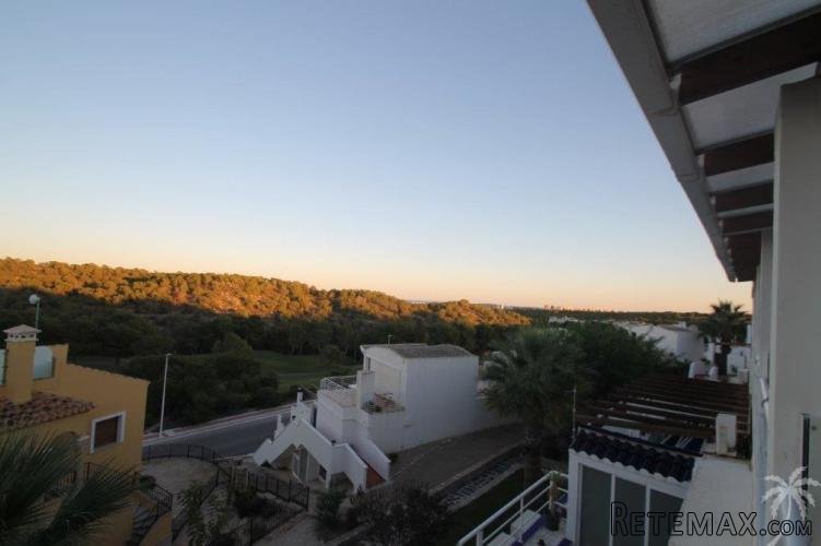 This beautiful apartment has 2 bedrooms, 2 bathrooms, an..