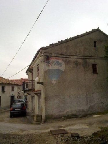 Roč - jedinstvena nekretnina u srcu Istre
