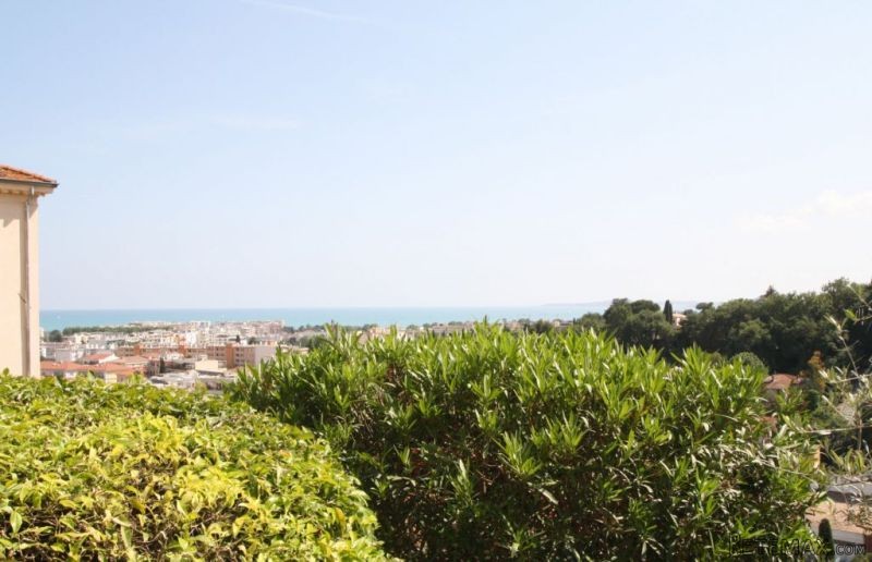 Sale House - Cagnes-sur-Mer