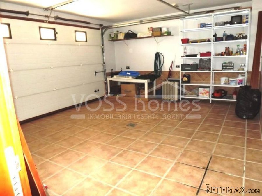 Huge 2 storey, very high quality, village property for sale.. - 18