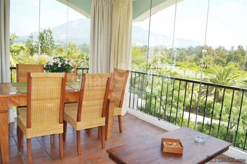 Apartment For Sale In Nueva Andalucia..