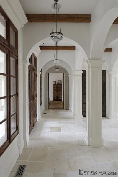 8 bedroom House For Sale: 42 Mooreland.. - 2
