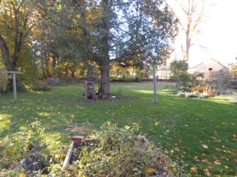 93 W Main Street Shortsville, NY, 14548.. - 2