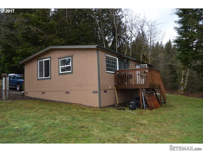 441 MATHEWS RD, Washougal, Washington..