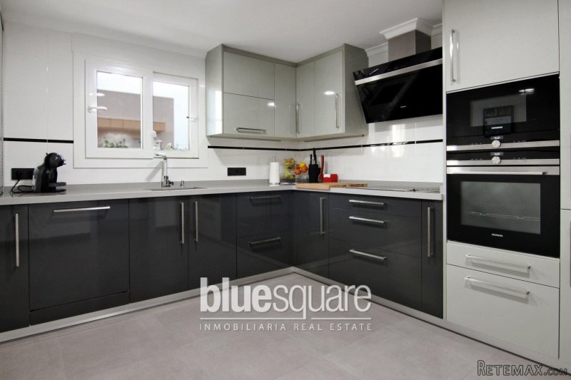 New apartment in the centre of Teulada
