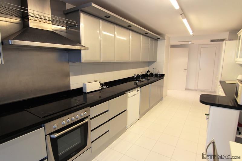 4 bedroom Apartment For Sale: Marina.. - 2