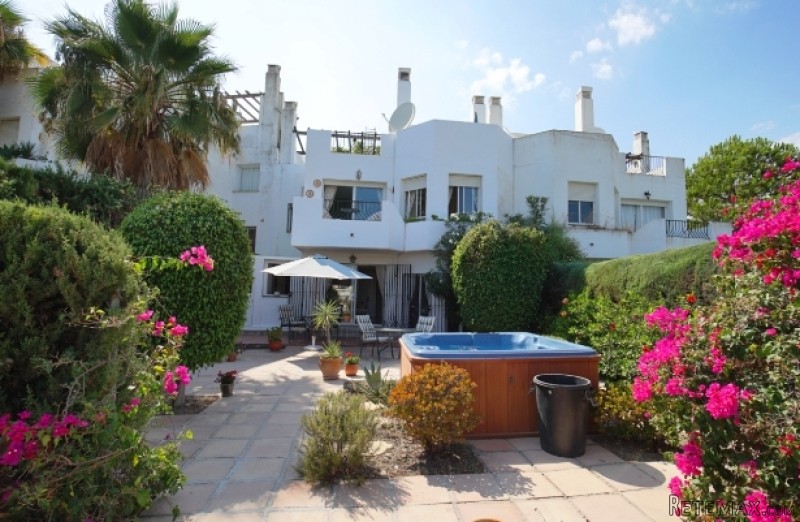 2 Bedrooms - Townhouse - Malaga - For..