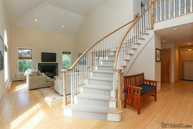 4 bedroom House For Sale: 5 Huntington..