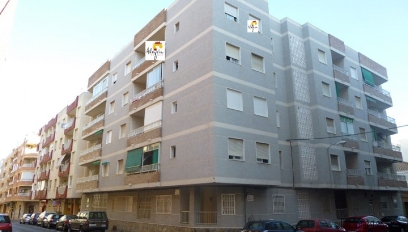 Resale · Apartment · Spain · Costa Bl..