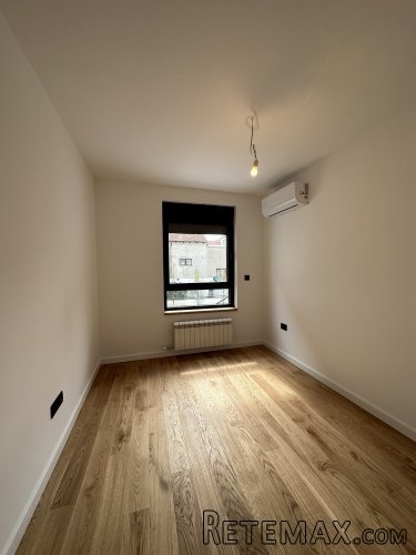 Vracar trosoban stan 70m2 LUX useljiv - 9