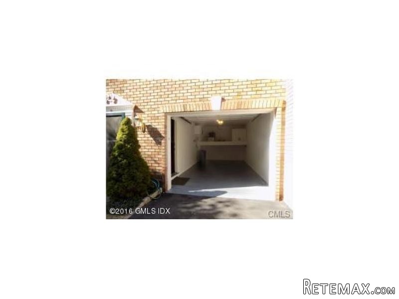 3 bedroom House For Sale: 28.. - 2