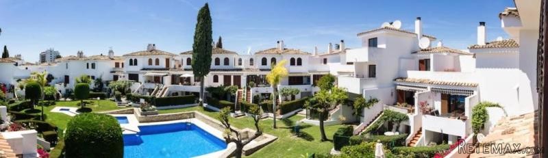 3 bedroom town house for sale - 2