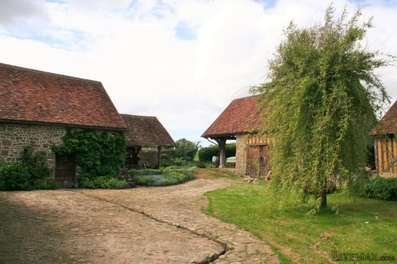 3 Bedroom Farm House For Sale