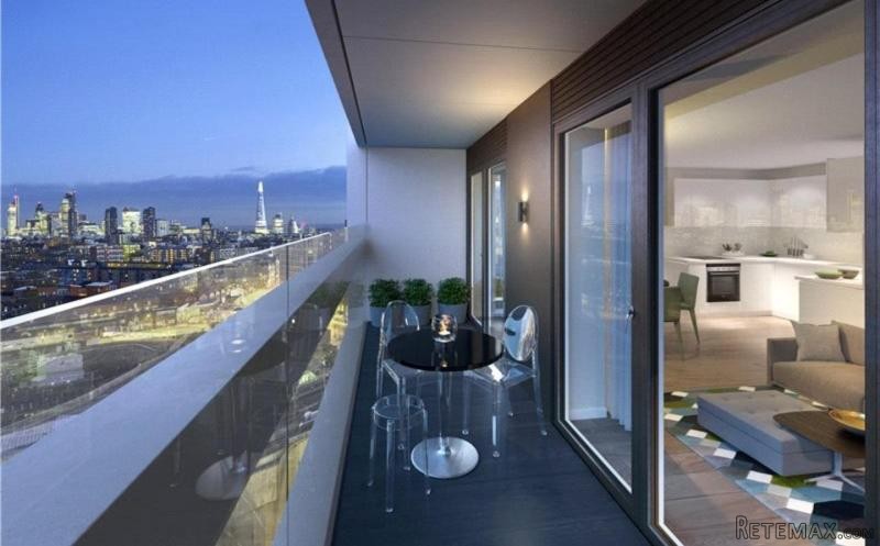 A52, XY Apartments