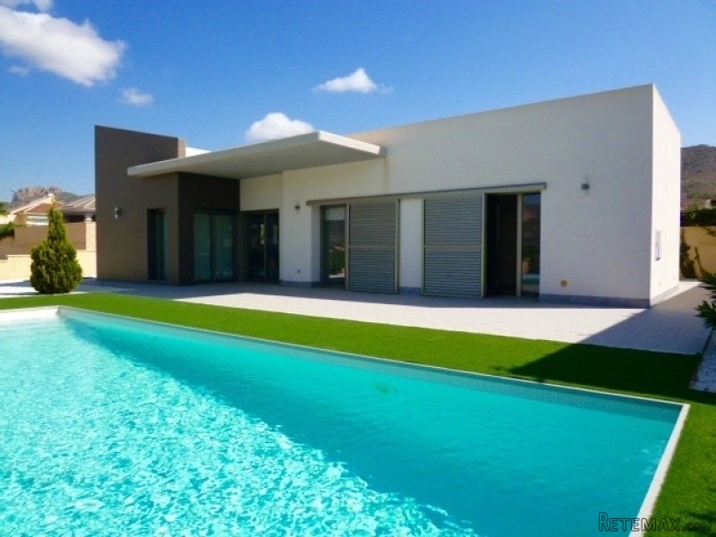Contemporary New Villa La Romana