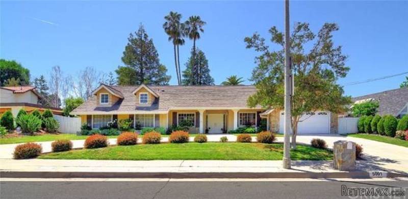 5001 Kelvin Avenue | Woodland Hills.. - 2