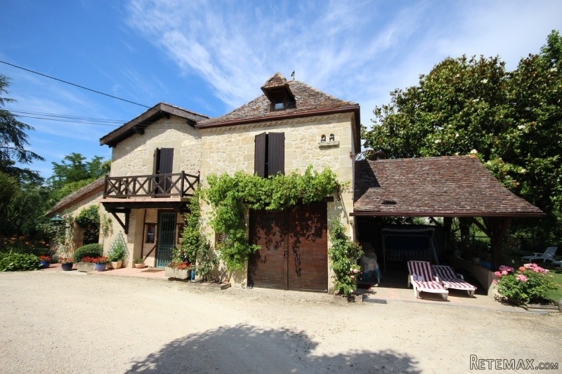 Unique property including 3 bed stone..