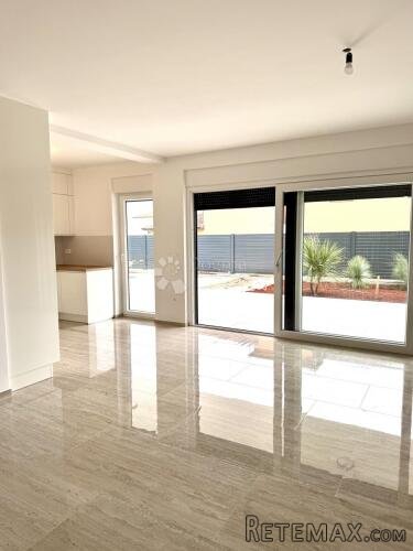 NOVIGRAD – OAZA MIRA S PRIVATNIM BAZENOM - 2