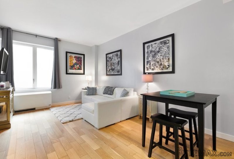 1 Bedroom - Condo - New York State -..