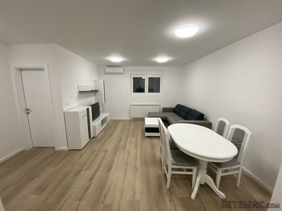 Lekino Brdo ul.Tikveska 42m2 namesten,uknjizen - 3