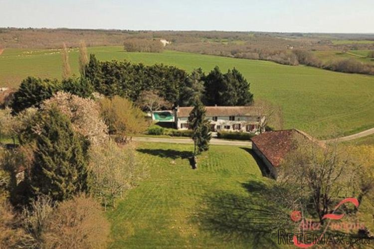 Mareuil (Dordogne) - Renovated farmhouse with pool and barn in.. - 3