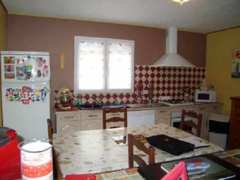 4 Bed Villa In Natural Setting - 2