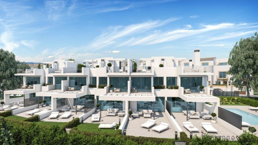 A unique Boutique Development composed of only 6 beautiful..