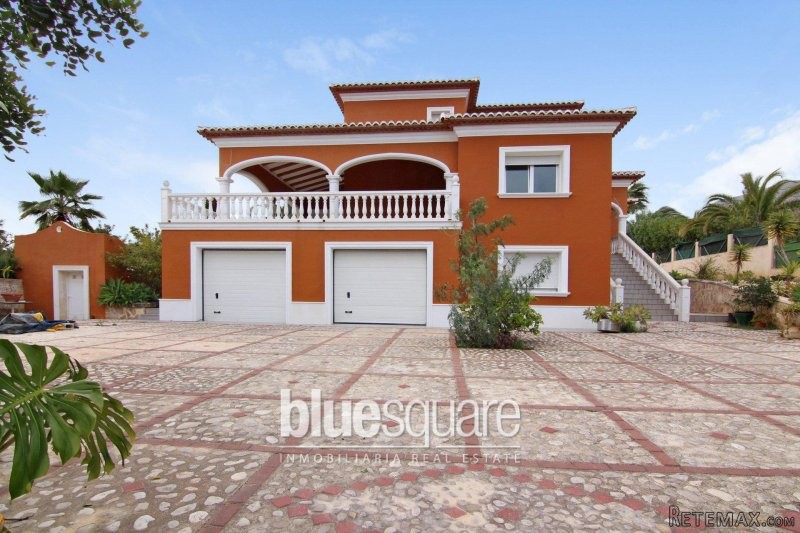 Beautiful villa in Javea