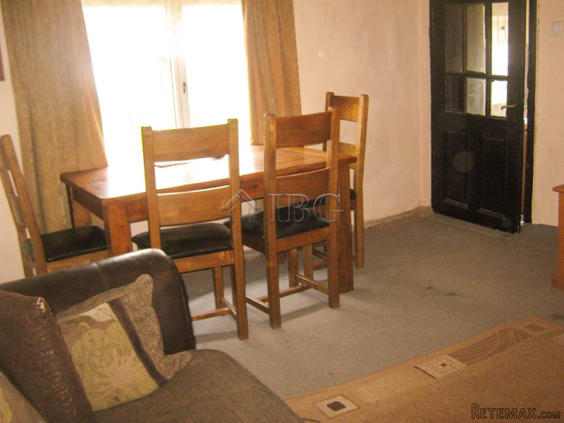 House with 2 bedrooms, 1 bathroom near.. - 2