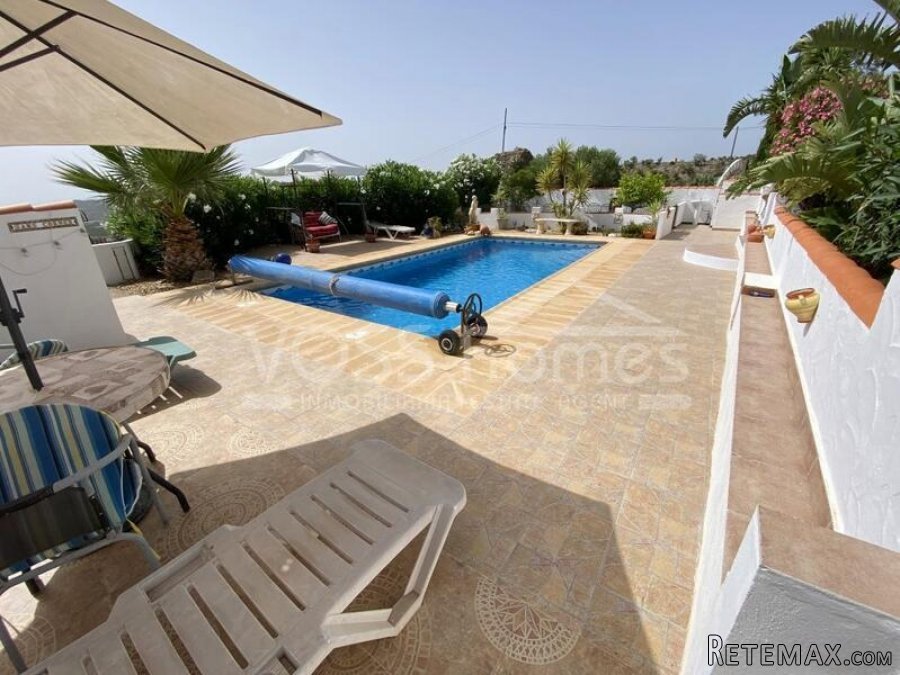 NEW & EXCLUSIVE TO VOSS HOMES - A beautifully presented.. - 7