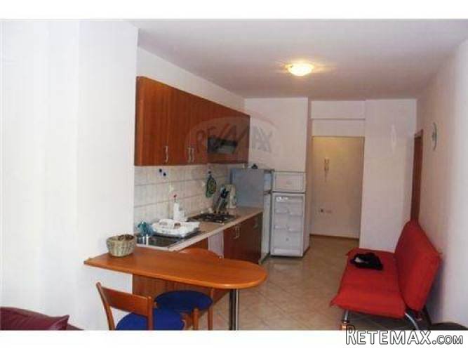 NAMJEŠTEN APARTMAN U PREMANTURI - 2