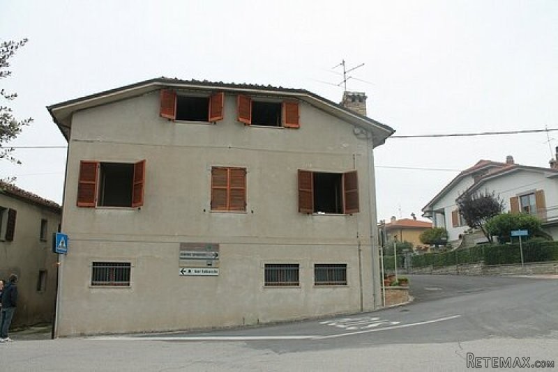 Large Property In A Beautiful Panoramic..