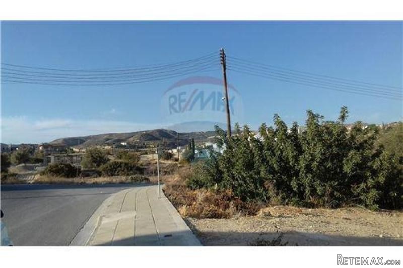 Plot of Land for Building - For Sale -..