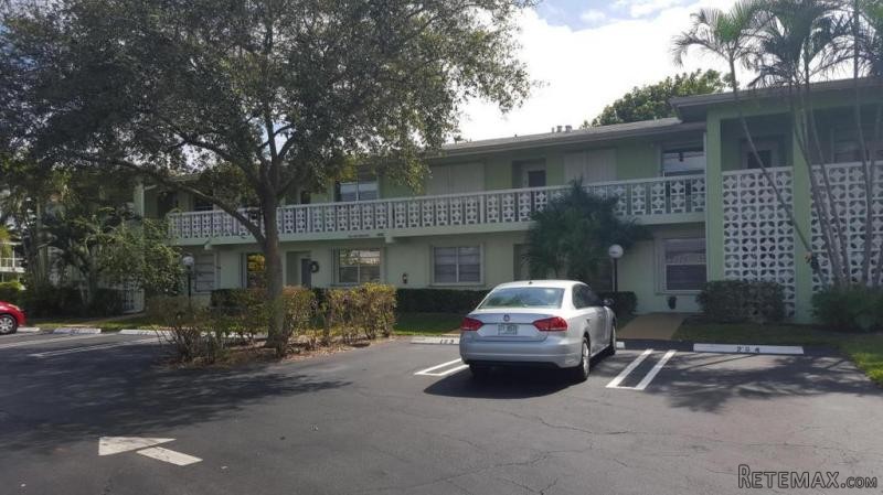 1561 Nw 20th Av #204, Delray Beach, FL..