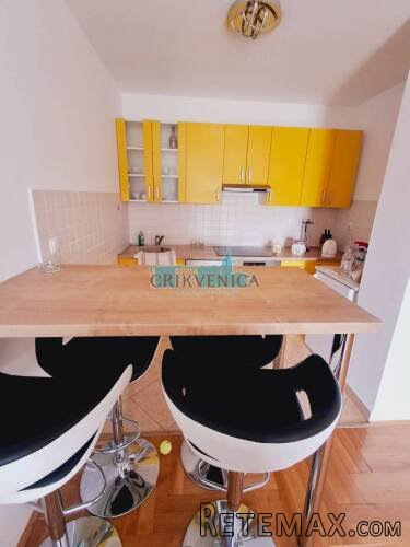 CRIKVENICA - stan 50 m2, pogled na more, lift - 2