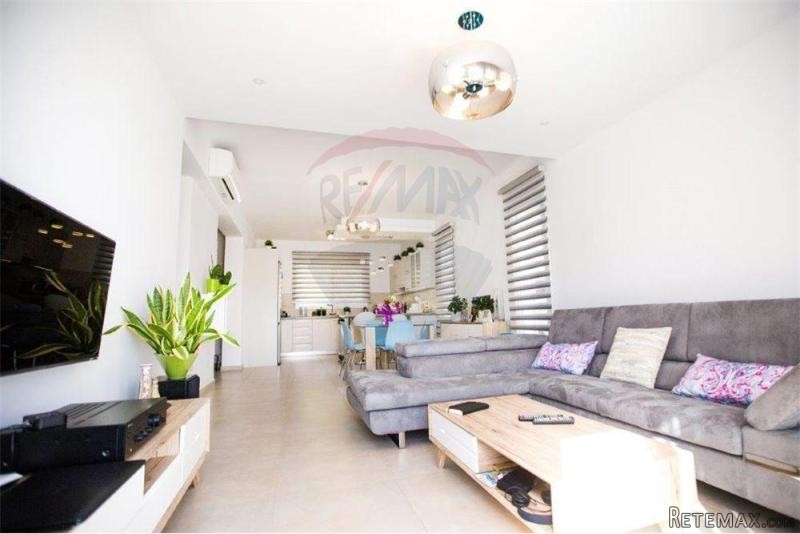 House - For Sale - Germasogeia, Limassol