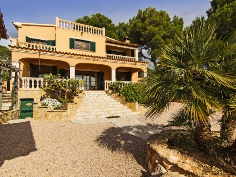 Family Villa With Stunning Sea Views